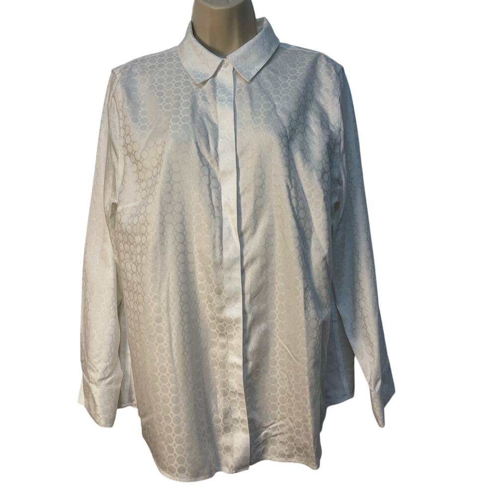 Chico's Women's Long Sleeve Collared Jacquard Blouse Color White Size 12/14